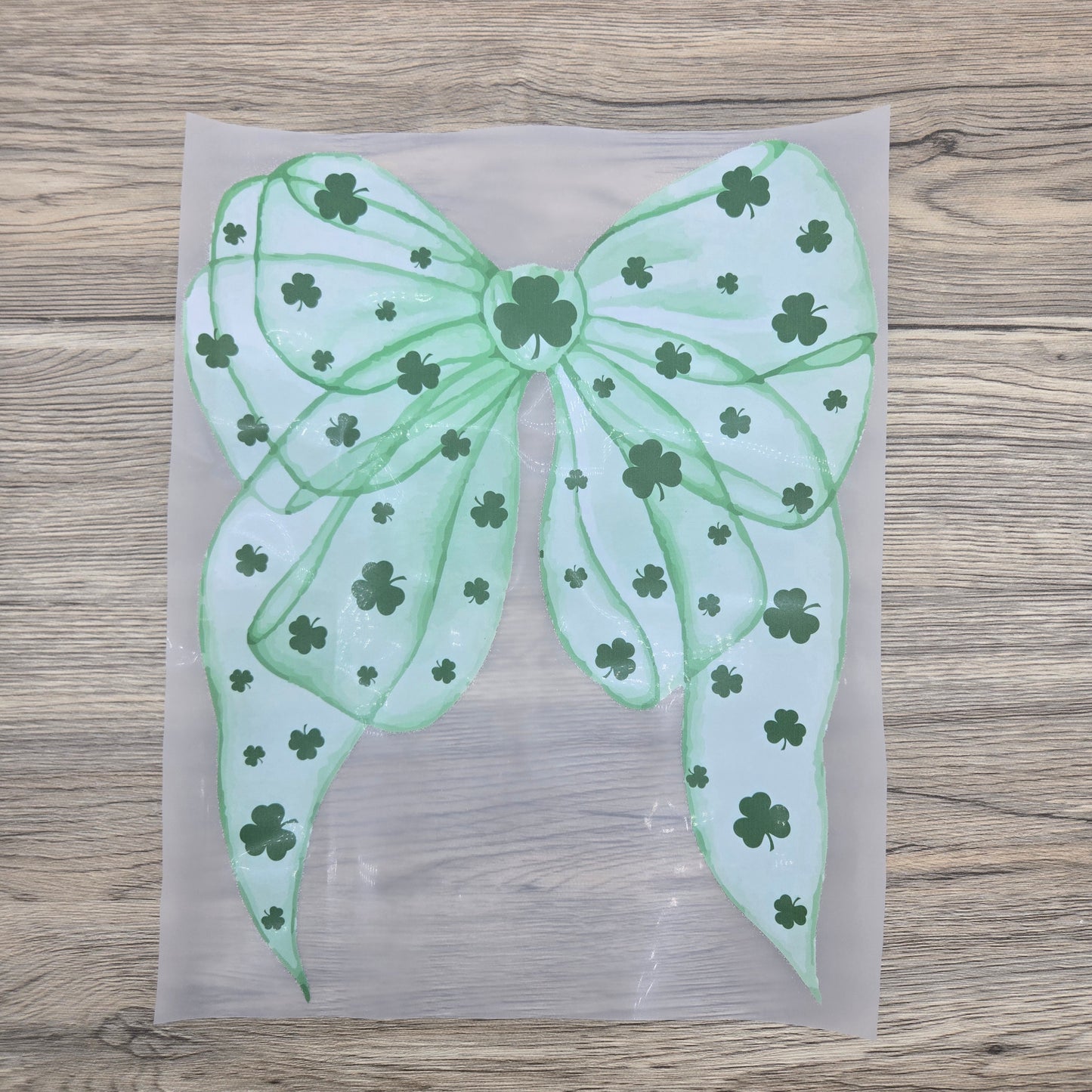 Shamrock Bow